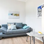 Prora - Ferienwohnung Mit 2 Terrassen - Treibsand בינץ